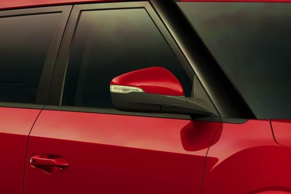 Automotive-Mahindra-XUV300-Exterior-12